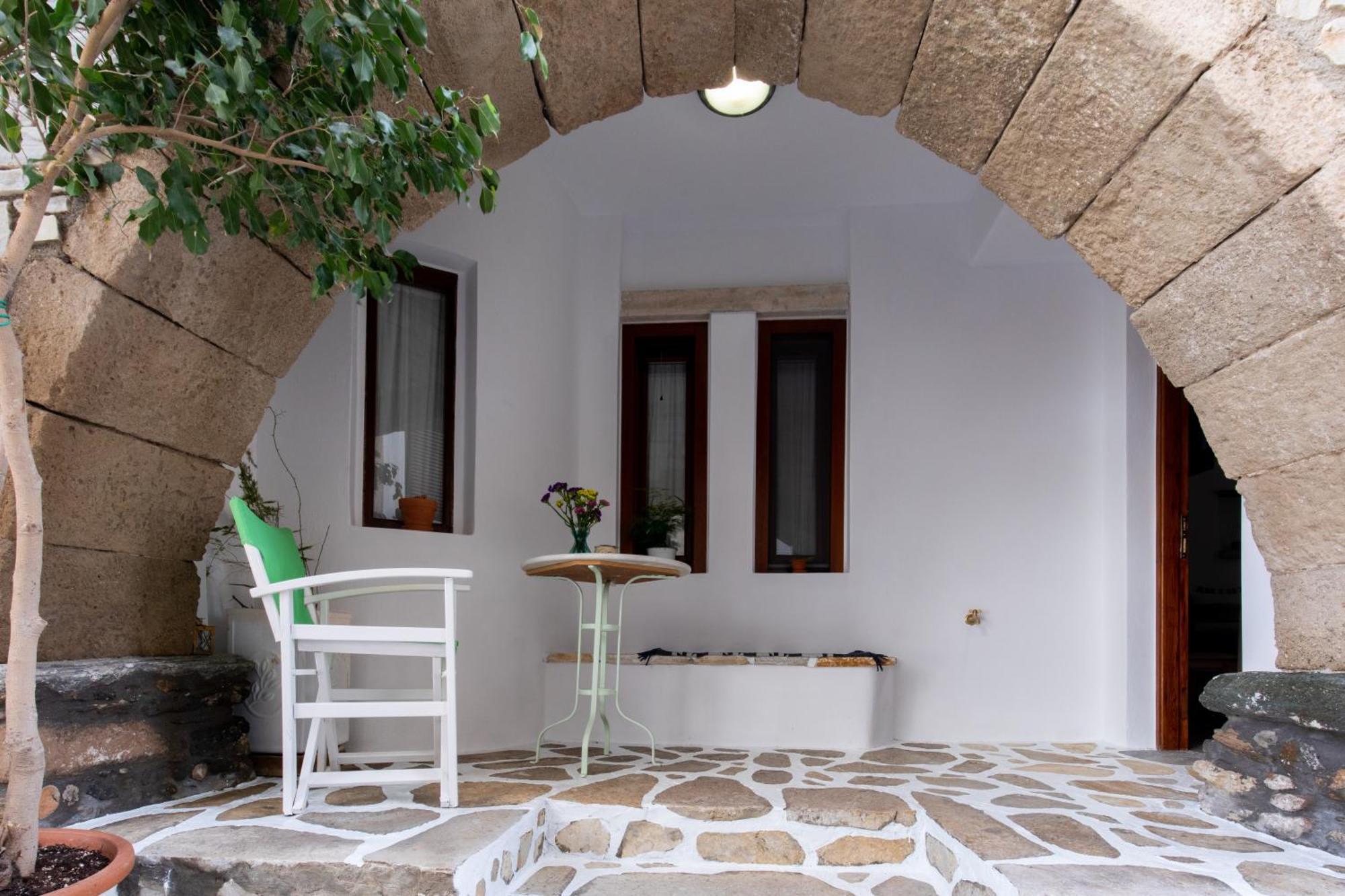 Arco Naxos Luxury Apartments Naxos City Eksteriør bilde